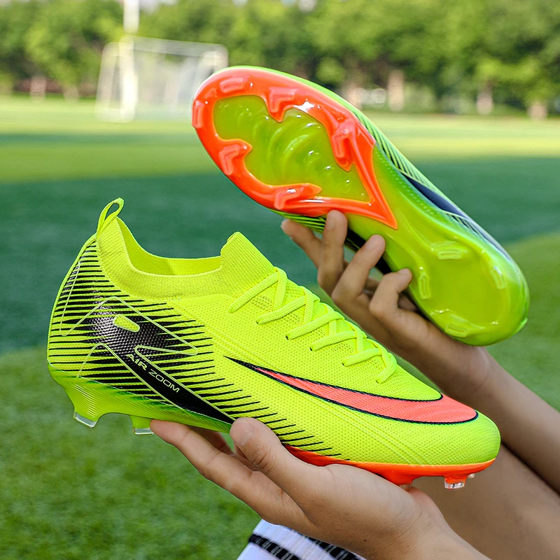 New Men Football Boots Professional Outdoor Wholesale Soccer Shoes Long Spikes Ultralight Training Comfortable Cleats Grass