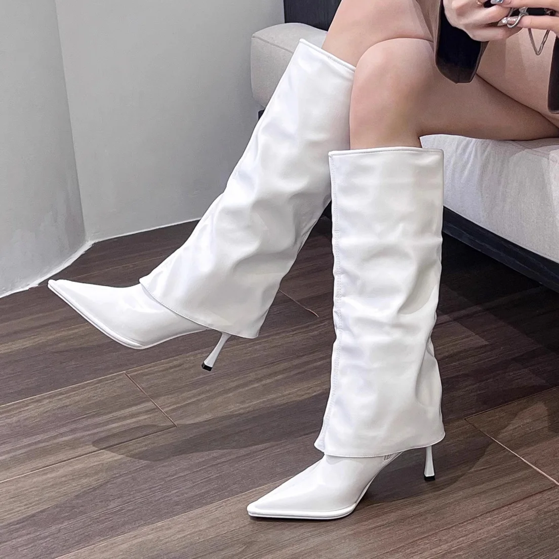 Botas longas de couro PU para mulheres, dedo apontado, salto alto fino, zip, joelho, conciso, feminino, outono, inverno, moda