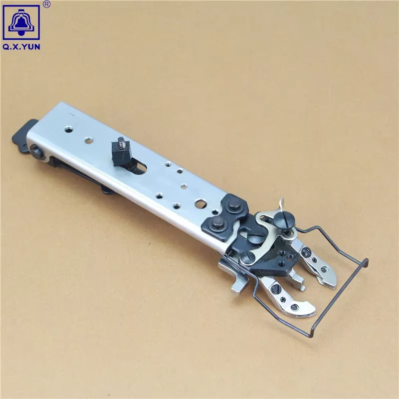 JUKI  Button sewing machine 1900 change 1903   presser ARM assembbly Button Clamp Assembly good quality