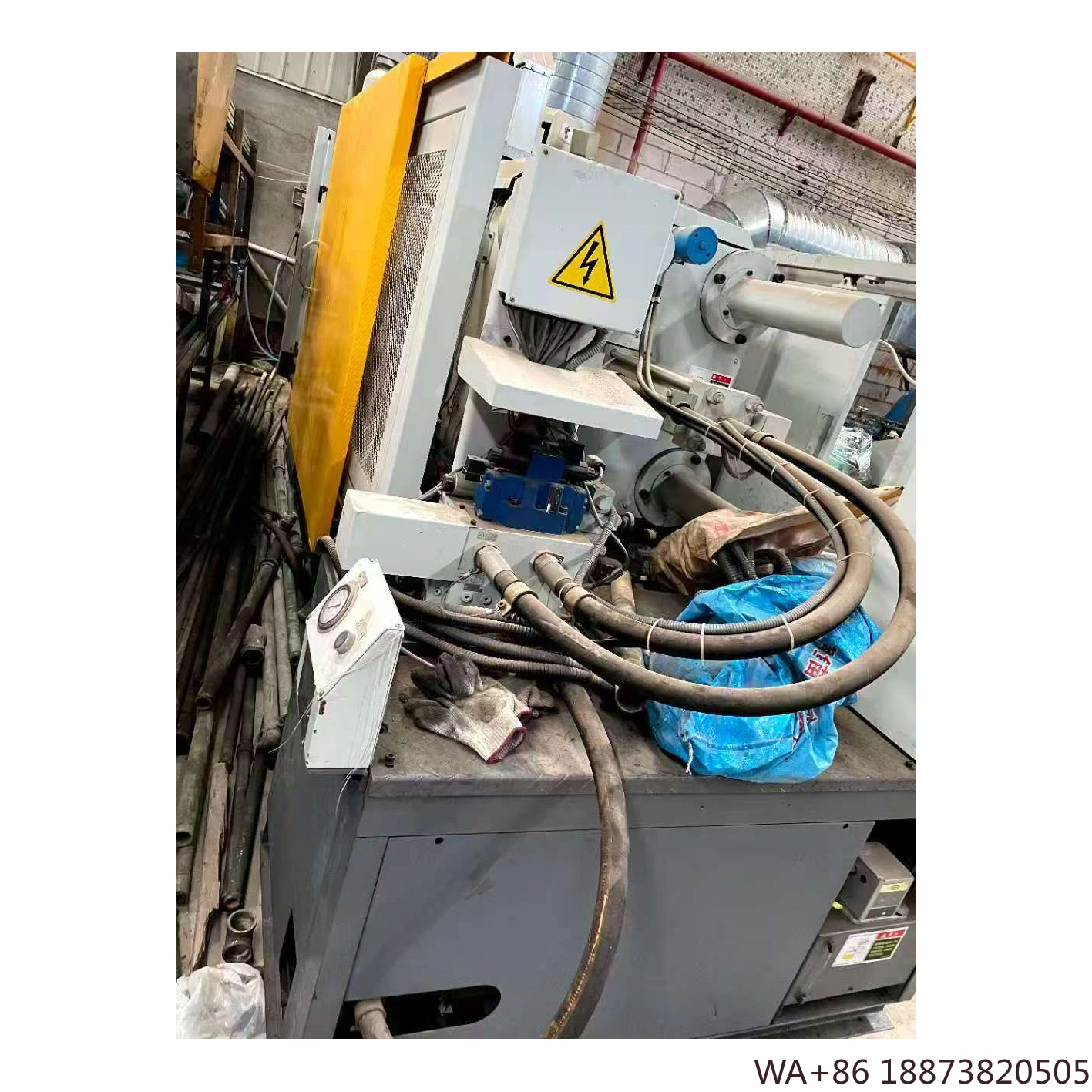 آلة الصب عالية الكفاءة أوتوماتيكية 320 طن غرفة باردة من سبائك الألومنيوم عالية الجودة