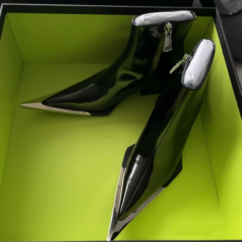 2025 الجانب سستة موضة المرأة حذاء من الجلد المعادن أشار تو أحذية السيدات كعب الخام أحذية رعاة البقر الغربية