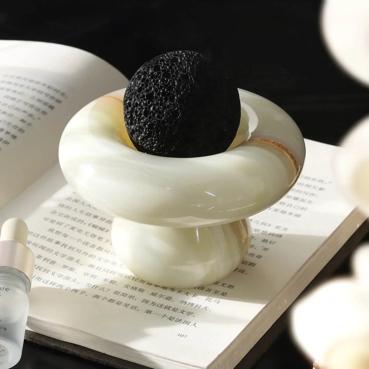Marble scented candles indoor household bedroom long-lasting fragrance fragrance niche high-end ornament birthday gift