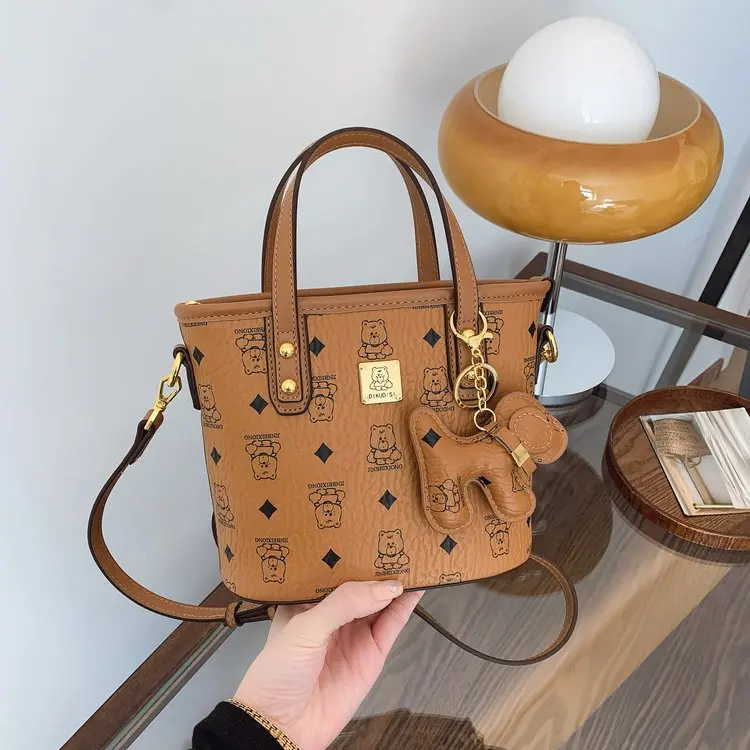 

Новая женская сумка-тоут 2026 года, сумка-ведро с верхней ручкой, регулируемая сумка через плечо, повседневная модная сумка в стиле бохо для ежедневных прогулок