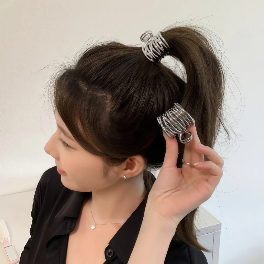 

Fashion Irregular Metal Hair Claws Nonslip Hairpins For Women Girl High Ponytail Holder Hair Accessories Clip Hair Grip Headwear