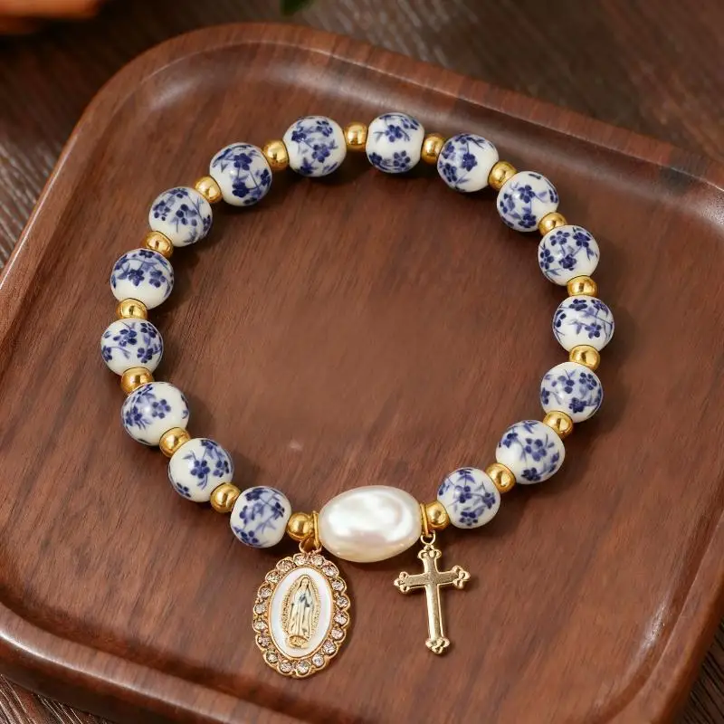 Handgefertigtes Keramikperlen-Barock-Perlenarmband Blau-Weißes Porzellan-Kreuz Schmuckgeschenk – Detail 4