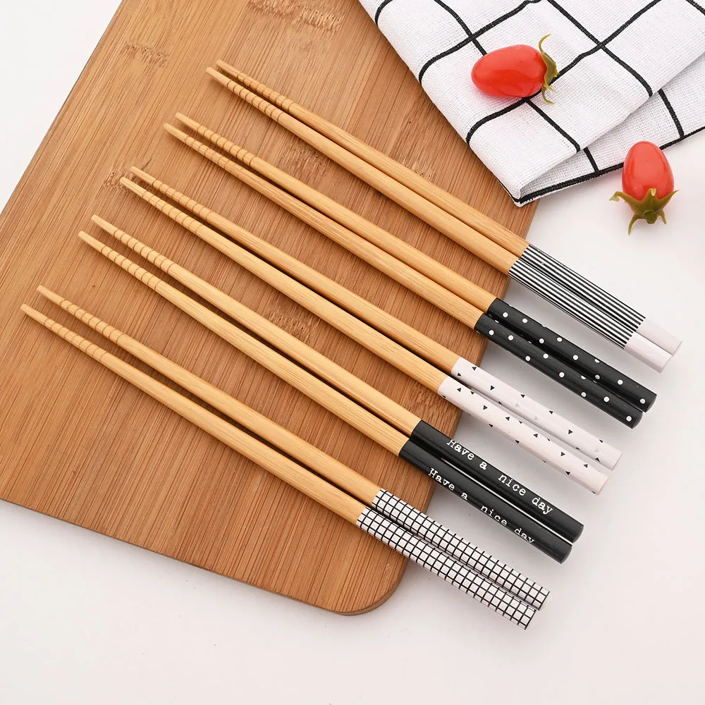 5Pairs Healthy Chopsticks Set Anti-skid Chinese Style Sushi Rice Chopsticks Bamboo Wood Kitchen Tableware Dinnerware Set Gift