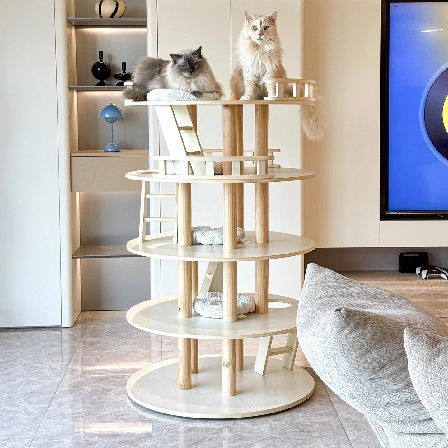 I Cat climbing frame, nest tree integrated, multi-layer, solid wood, cat frame villa paint is easy to maintain