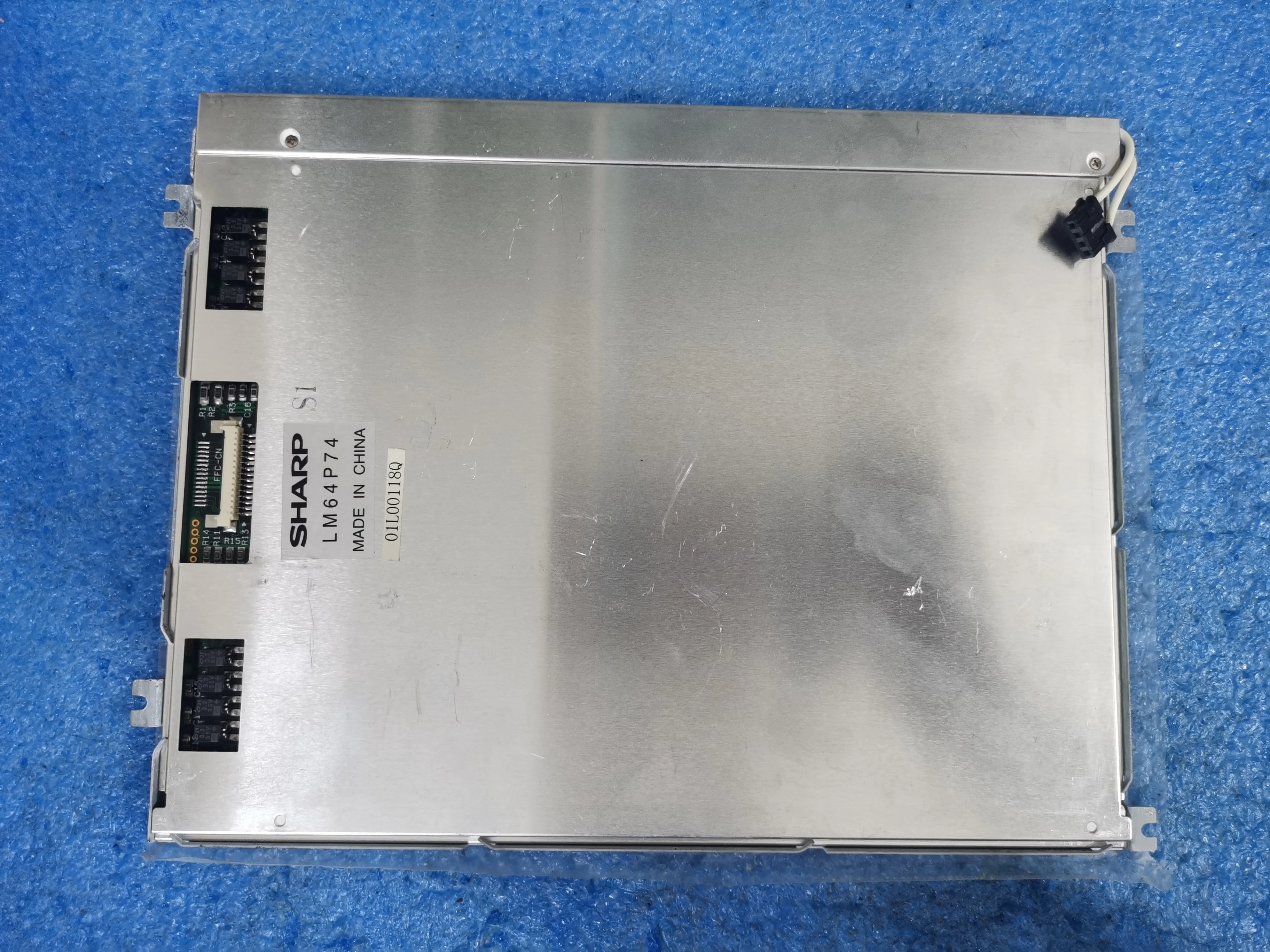 

Original LM64P74 8.5 inch industrial screen, tested in stock