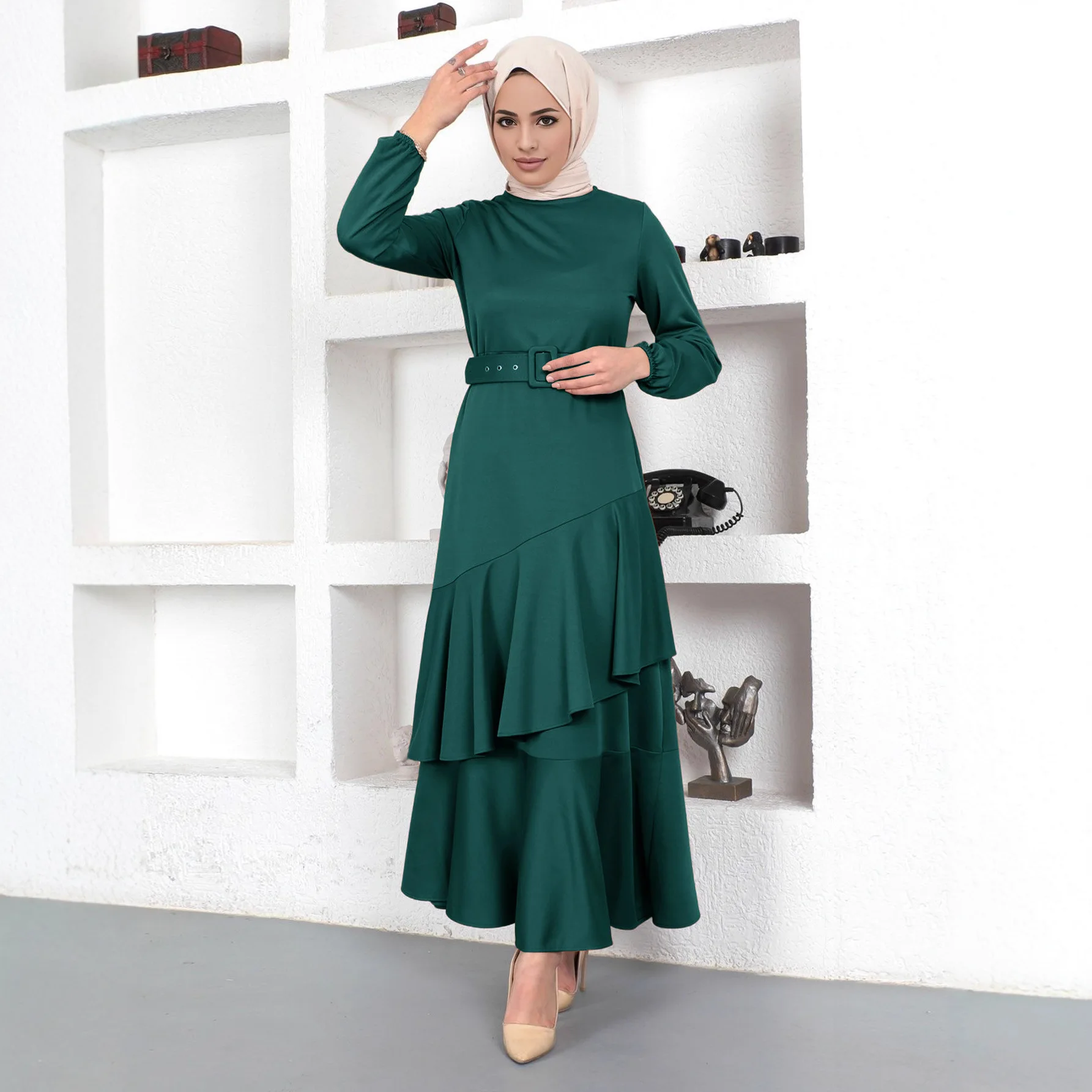 Islamique dubaï usage quotidien robes décontractées Eid femmes musulmanes robe longue élégante Double couche à volants taille couleur unie robe tricotée