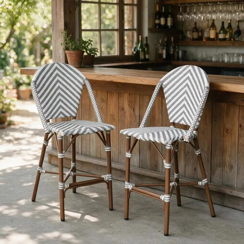 Factory Sale Woven Rattan bar Chair Cafe Bistro Restaurant Patio Outdoor bar Stool Wicker Home bar Outdoor High Garden Chair
