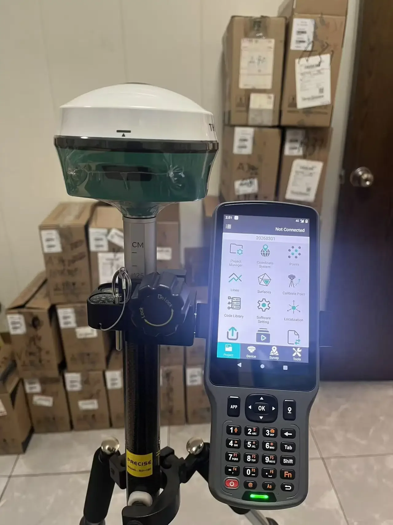High-precision AR LASER RTK/GPS 4G Network Module South THINRAD TG20Mini Visual Inertial Navigation Model IP67 Rated - view 4