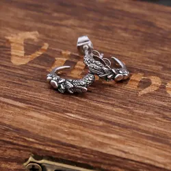 Vintage Eagle Claw Animal Stud Earrings Men Women Stainless Steel Punk Daily Party Earrings Fashion Charm Jewelry Gift