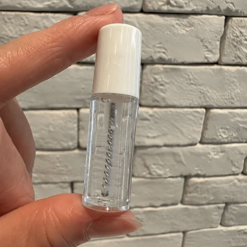 1.5ML Eyelash Styling Gel Waterproof Fast Drying Lash Styling Sealant Non-White Residue Soft Brush Eyelash Raincoat Mascara
