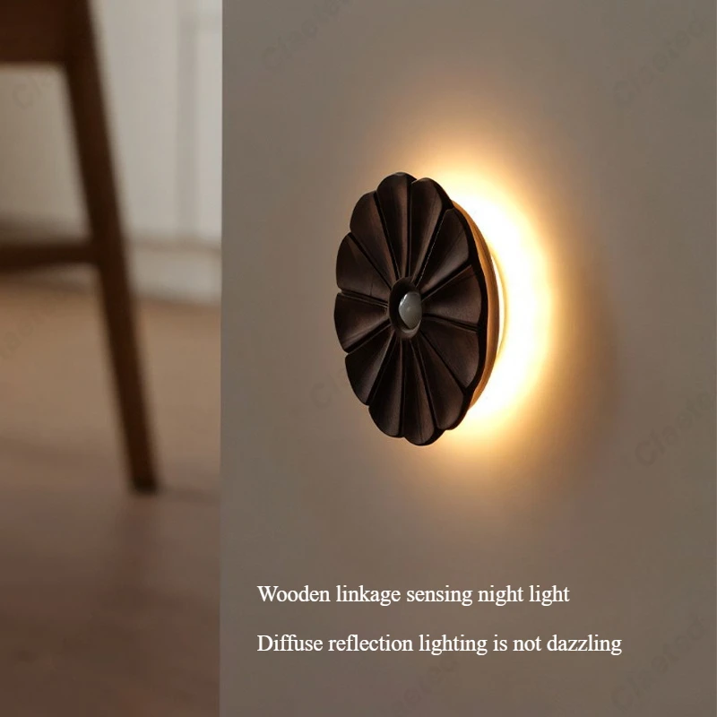 Gekoppelde inductielamp van het menselijk lichaam Massief houten wandlamp Magnetisch opladen Nachtlampje Gang Trap Slaapkamerverlichting