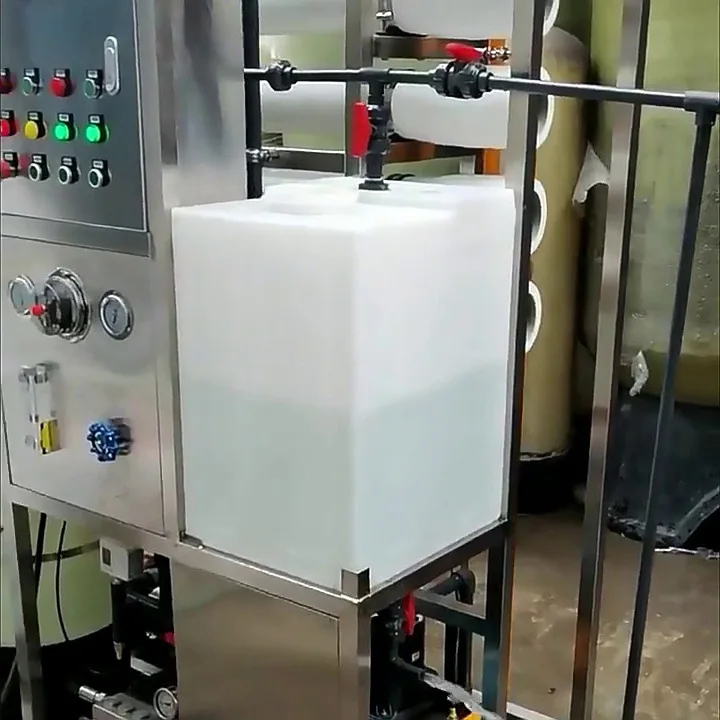 China Seawater Desalination Equipment RO Pure Water Small Marine Water Purifier Groundwater Filtration Portable