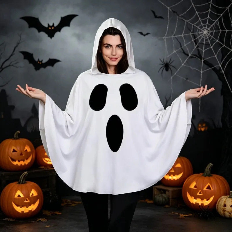 The exclusive 2026 Halloween cape is a must - have for parties, witch cosplay, and stage shows, showing off mysterious charm!