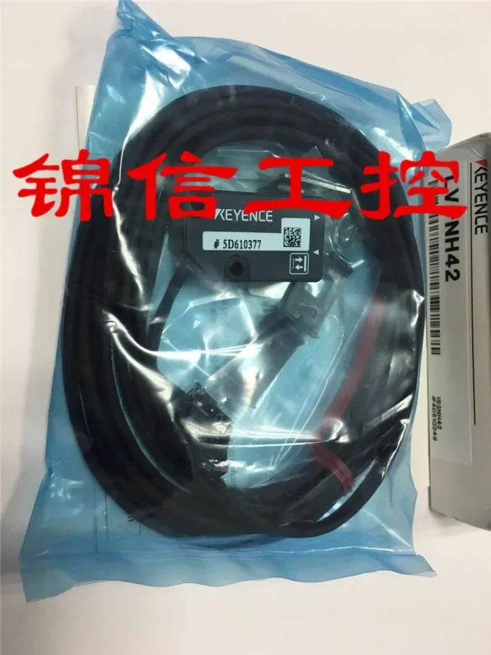 KEYENCE  LV-NH42  100% new and original