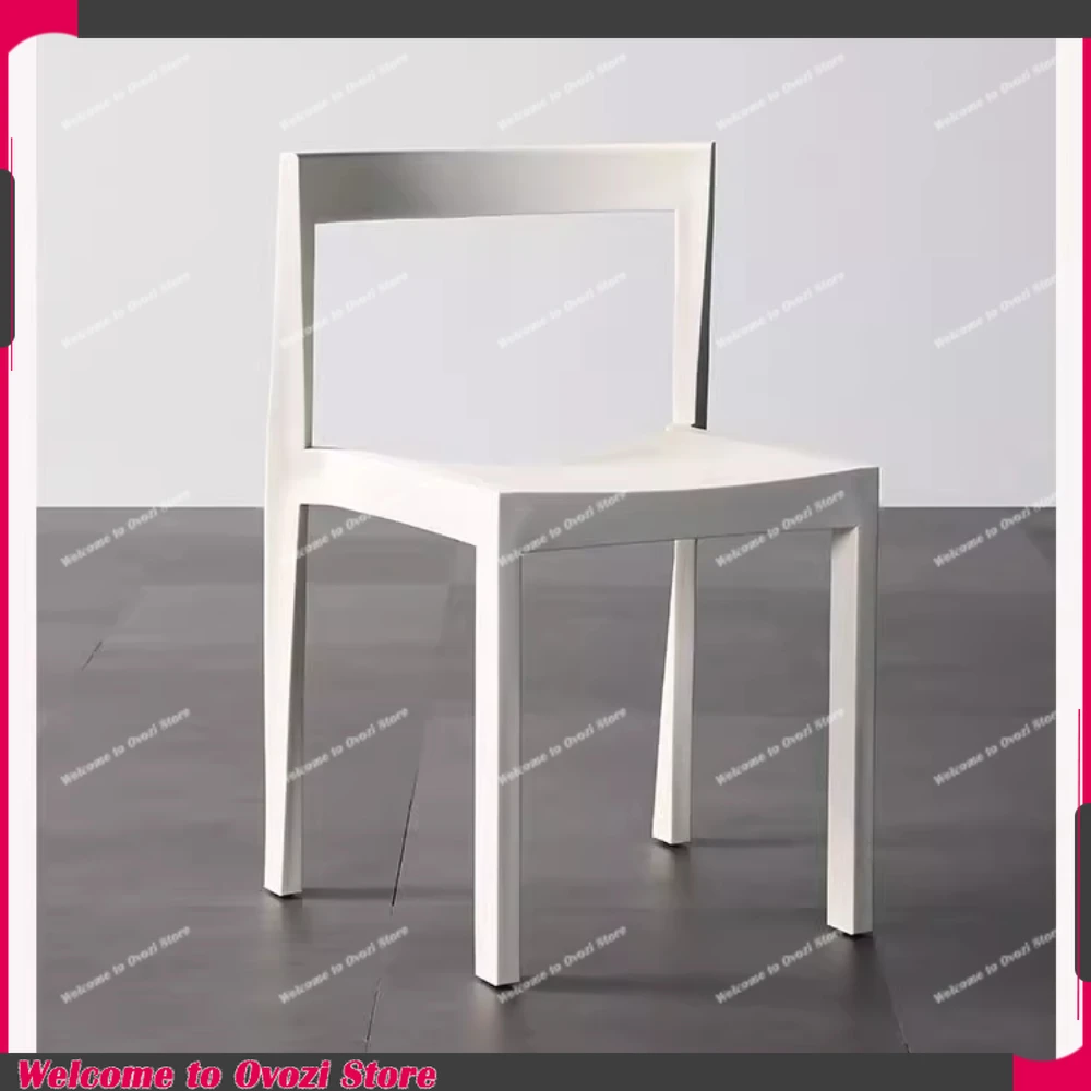 

Plastic Beautiful Dining Chairs Designer European Single Stackable Unique Chairs Buffets Cafe Cadeira De Jantar Furnitures