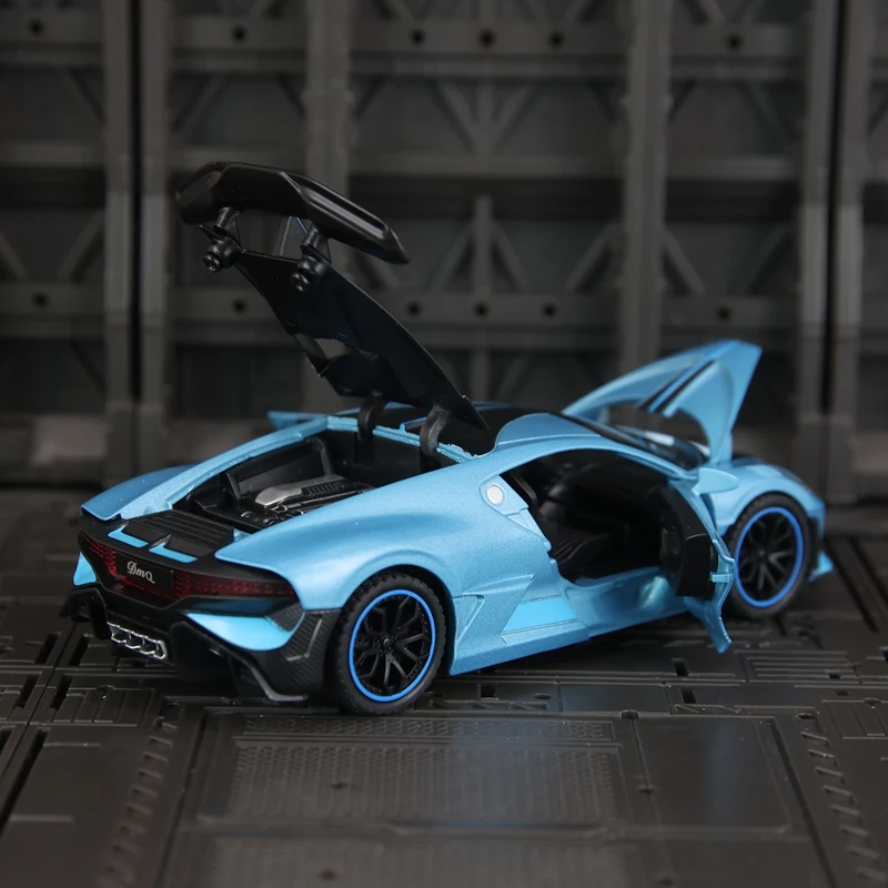 1:32 Bugatti Divo modelo de coche de aleación, puertas y capó de motor, el maletero se puede abrir tiene funciones de sonido y iluminación simuladas