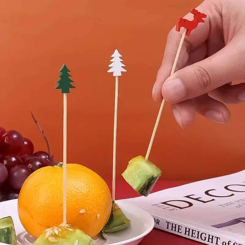 Mini Disposable Christmas Fruit Sticks Santa Claus Bamboo Skewers Pick Buffet Cupcake Fork Toothpicks Xmas Party Home Ornaments
