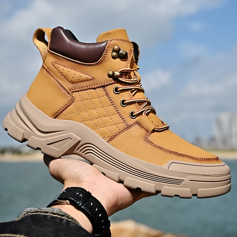 

2024 Autumn-Winter Trend: Outdoor Workwear Short Boots – Anti-Slip, Wear-Resistant British Style