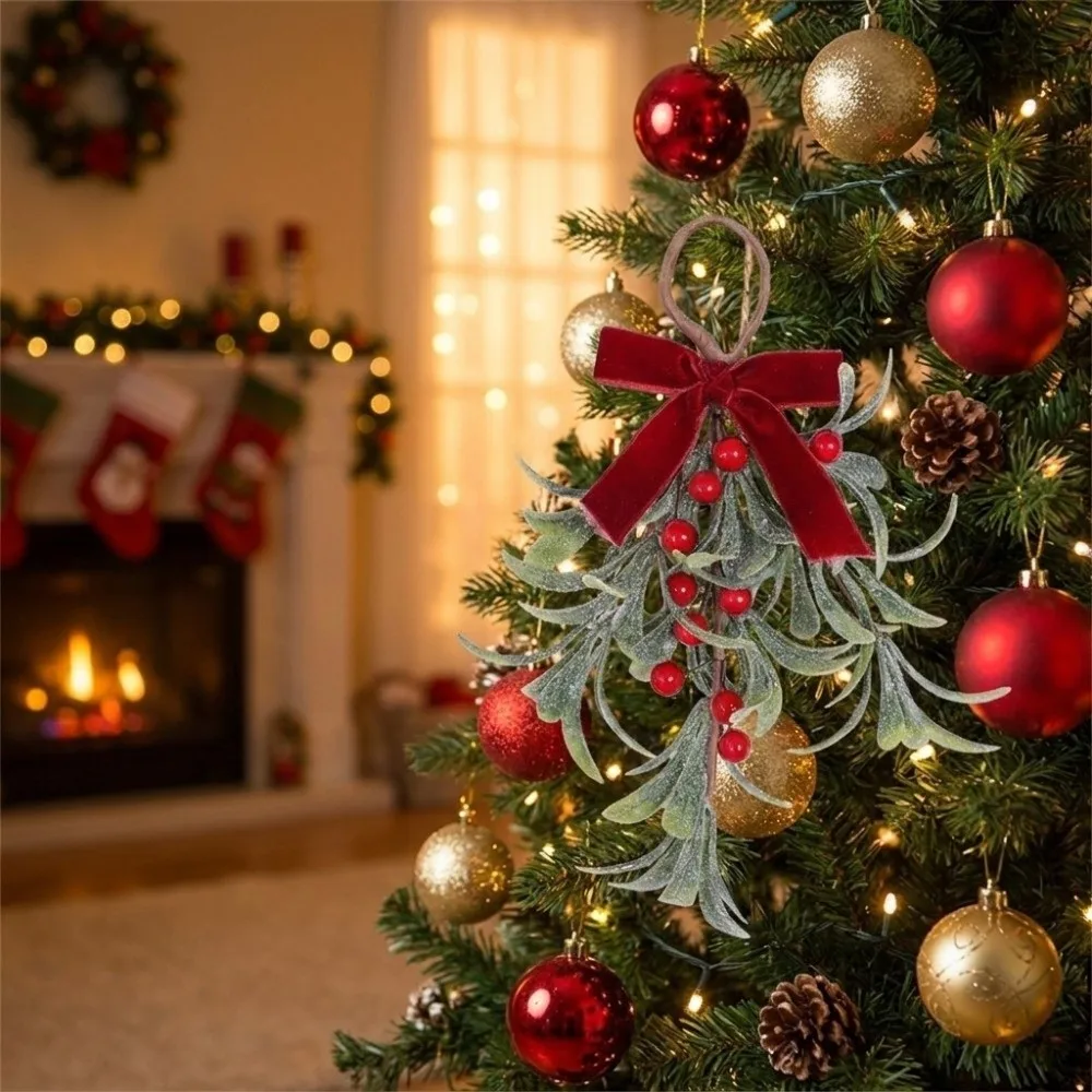 Lifelike Artificial Christmas Tree Wreath With Bowknot Decorative Xmas Garland Red Berries Xmas Tree Decoration Holiday Party