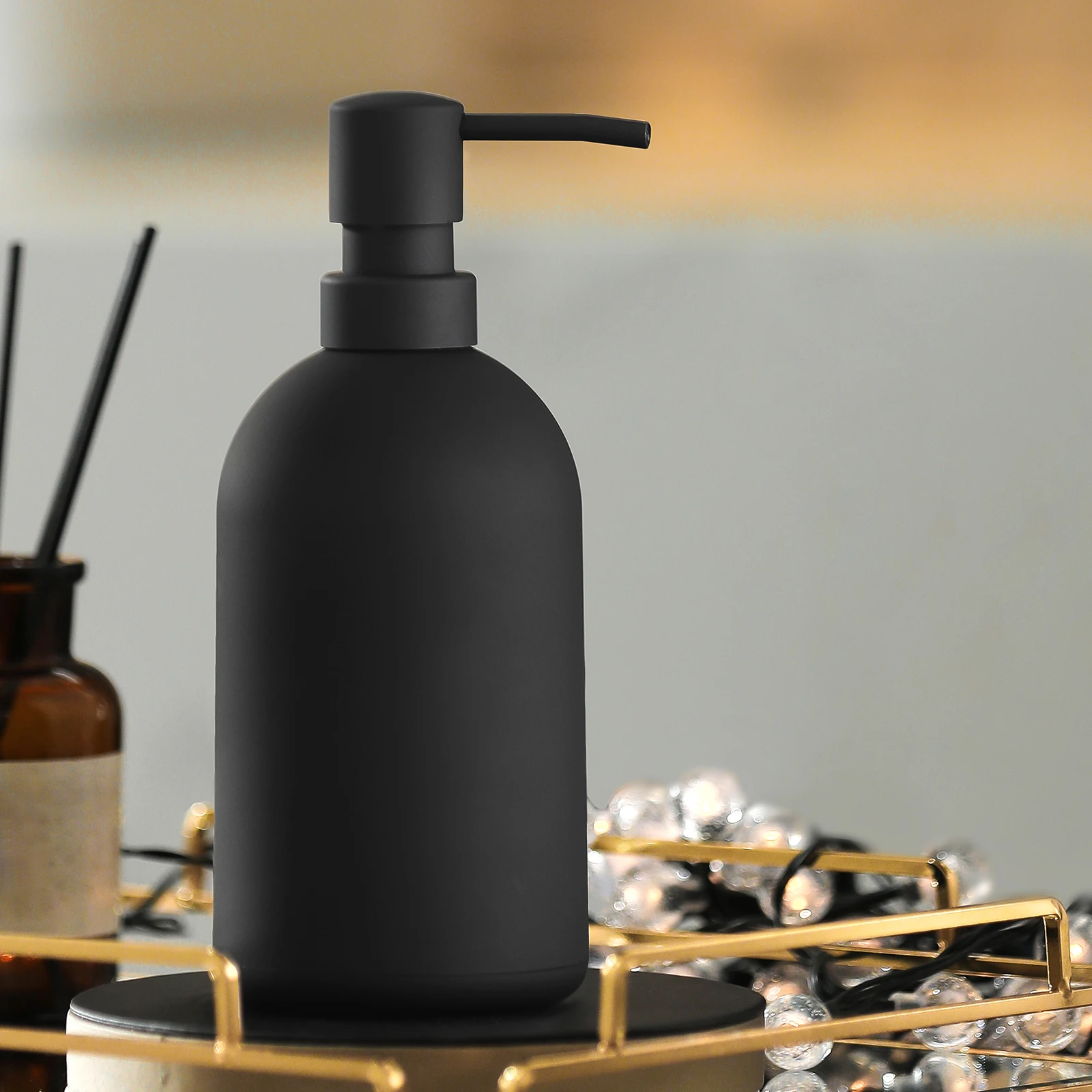 Black Soap Dispenser Empty Dish Soap Dispenser Travel Bathroom Decor for Shampoo Apartment Home Simple Style Dish Soap Pump