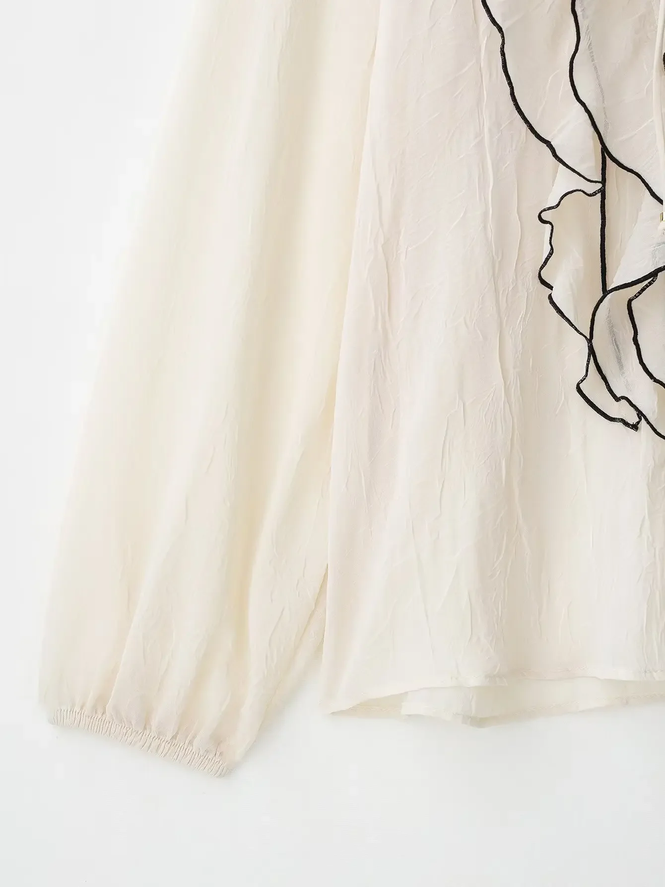 2025 nouvelles femmes mode col en V volants en cascade ligne noire Eding Smock Blouse femme à manches longues chemise Chic hauts