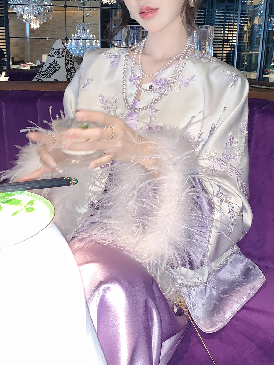 

New Chinese Sle Acetate Jaet Women's Embroidered Floral Top Spring 2026 Loose Fit Long Sve round Ne ort Coat