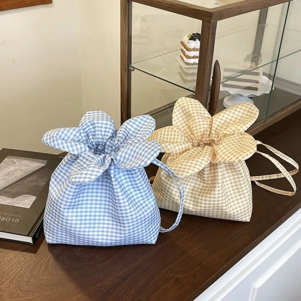 

Portable Korean Style Plaid Drawstring Bag Printing Bundle Pocket Flower Handbag Canvas Large Capacity Shoulder Bags Outdoor
