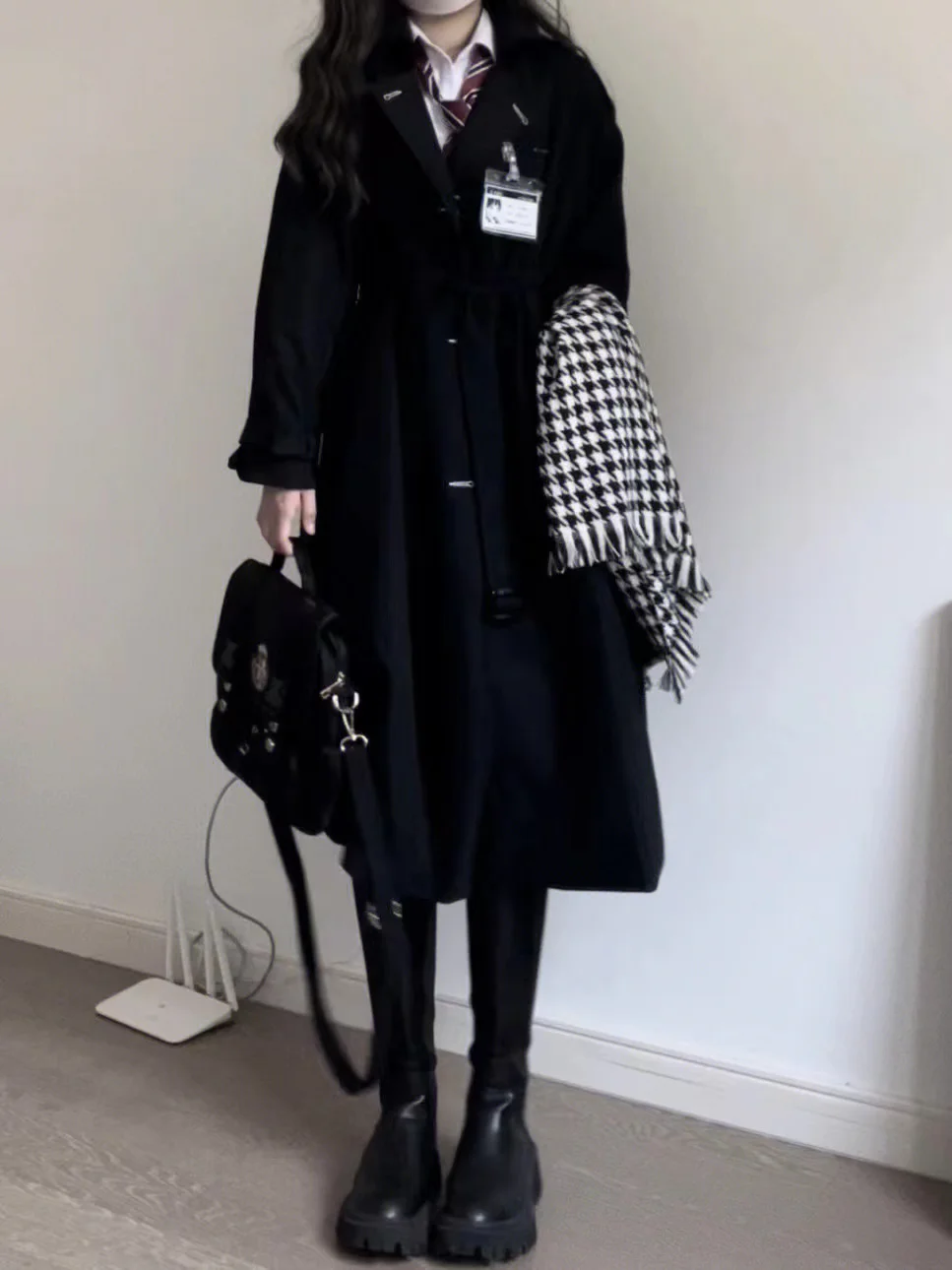 2025 Autumn Winter Korean Style High-End Black Trench Coat JK Short Skirt White Shirt College Style Mid-Length OverCoat Set