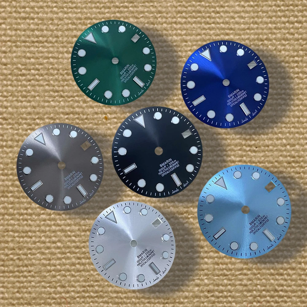 

High quality 28.5mm S logo NH35 dial SUB dial loved by everyone, suitable for NH35/NH36 movements, green light emission, NH35 mo