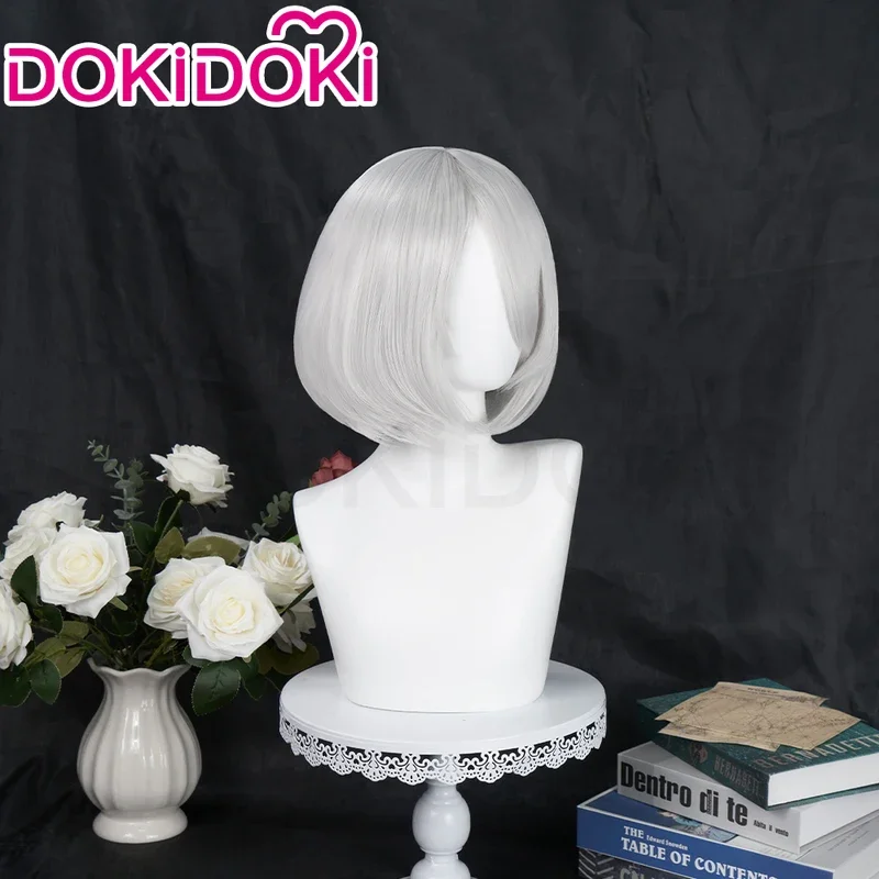 DokiDoki YoRHaa Game Cosplay Wig para Mulheres, 2B, Curto, Branco, Resistente ao Calor, Cabelo, Boné de Peruca Grátis, Tipo B, Em Stock