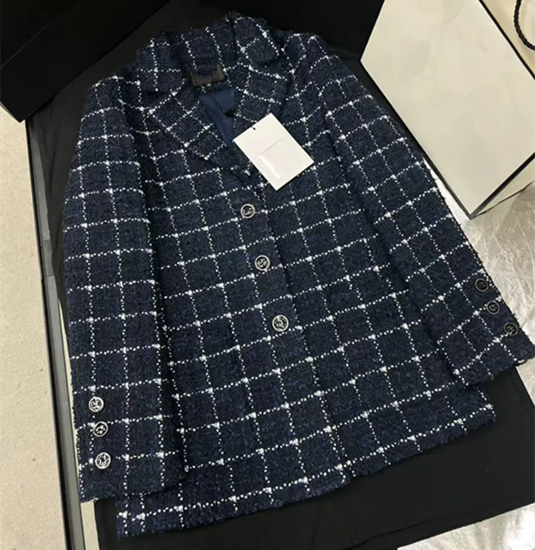 

Customization European women's clothing - new summer styles Long-sleeved navy blue checked single-button tweed coat short set