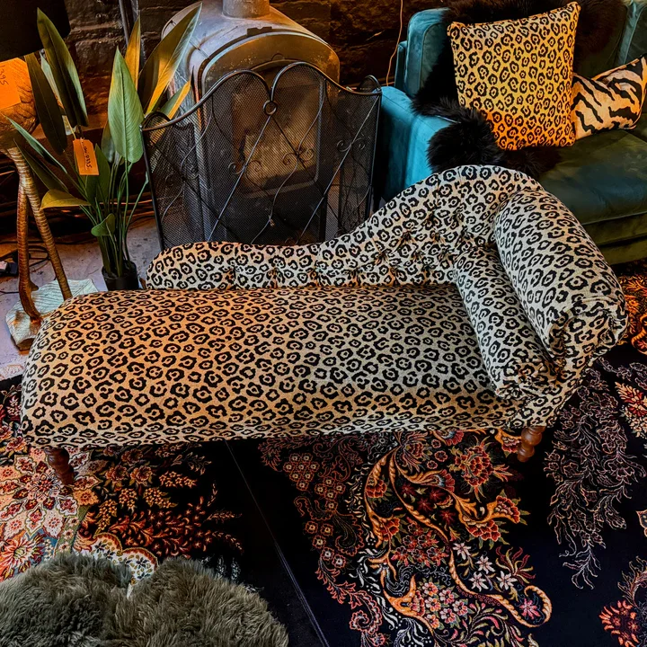 American leopard print fabric sofa princess chair single recliner wild retro style living room furniture French small apartment