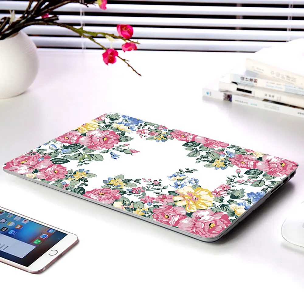 حافظة ملصق صلب للكمبيوتر المحمول لماك بوك اير M4 2025 A3240 A3241 دفتر بولي كلوريد الفينيل ماتي واقية لماك برو 14 15 16 ريتينا 12 15.3