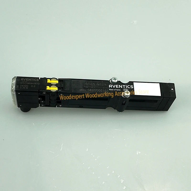 5/2-Way Directional Control Valve with Spring Return HF03 5/2-directional valve for Homag 4-011-04-0946