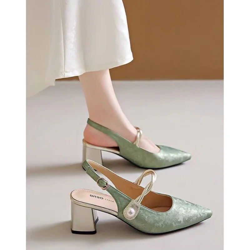 2026 Elegant Women Pointed Toe Slingback Block Heel Sandals Vintage Chic Dress Shoes for Wedding Office Party view 4
