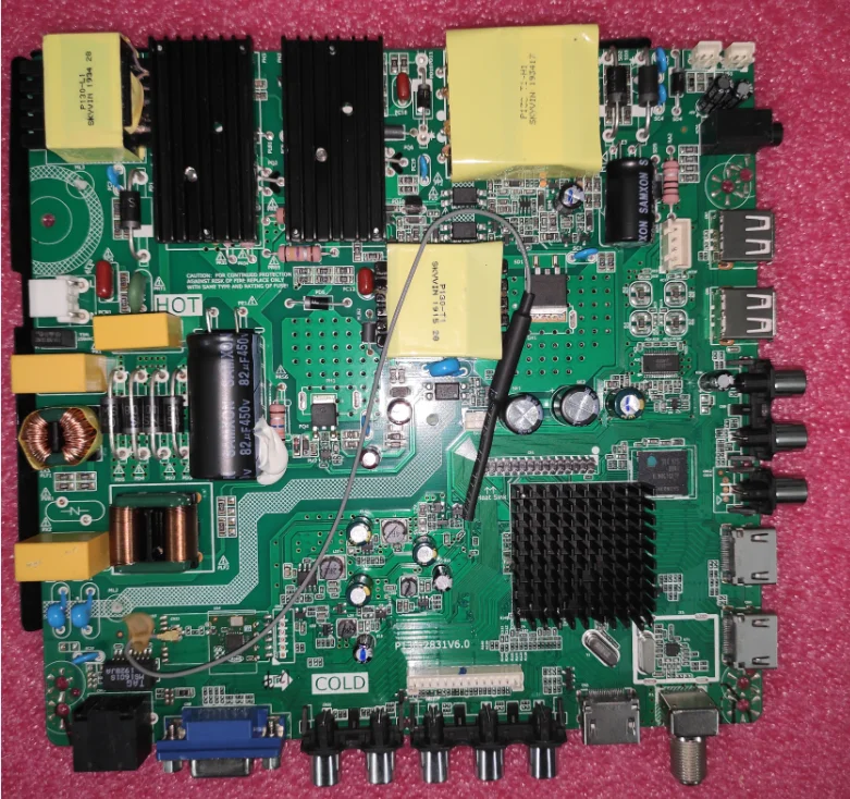 p130-2831v6.0   Three in one TV motherboard    140--152v   520ma  working  good