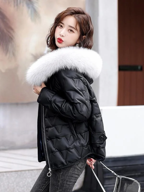   เสื้อแจ็คเก็ตหนังแท้ Ning รุ่น Puffer สำหรับผู้หญิง รุ่นใหม่ประจำฤดูหนาวปี 2025  พร้อมขนเฟอร์  เสื้อคลุมสำหรับสาวๆ