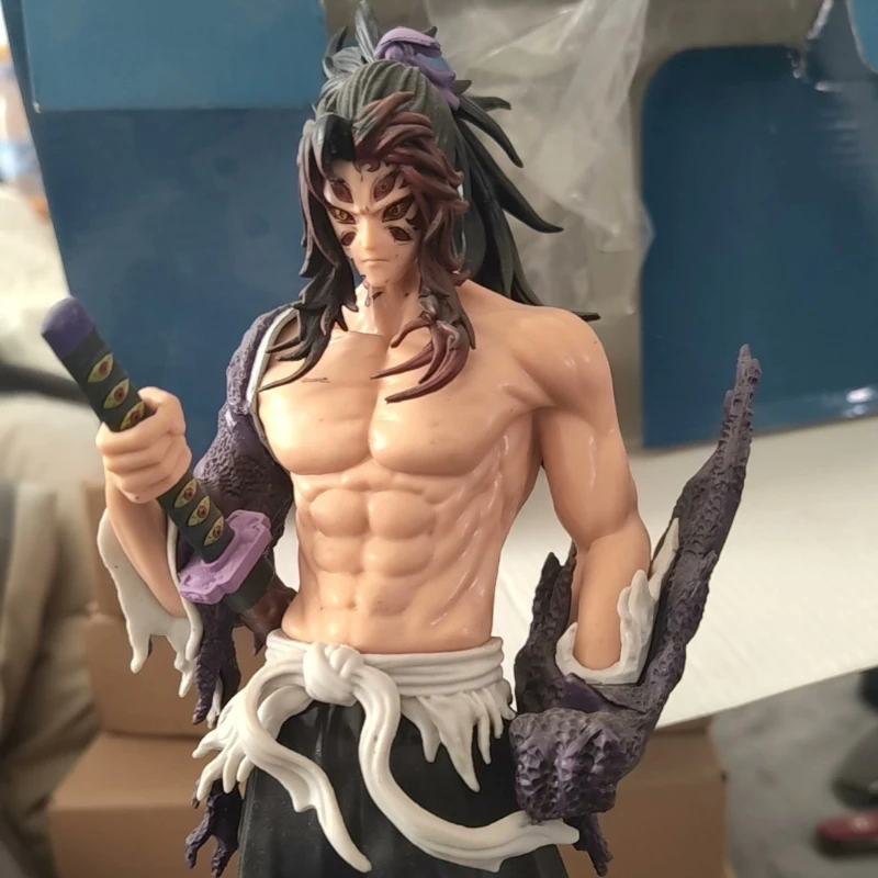 Kokushibo Demon Slayer Patung Figur Anime 32Cm PVC Model Figur Aksi Anime Koleksi Ornamen Hadiah Mainan Dekorasi Meja Tersedia