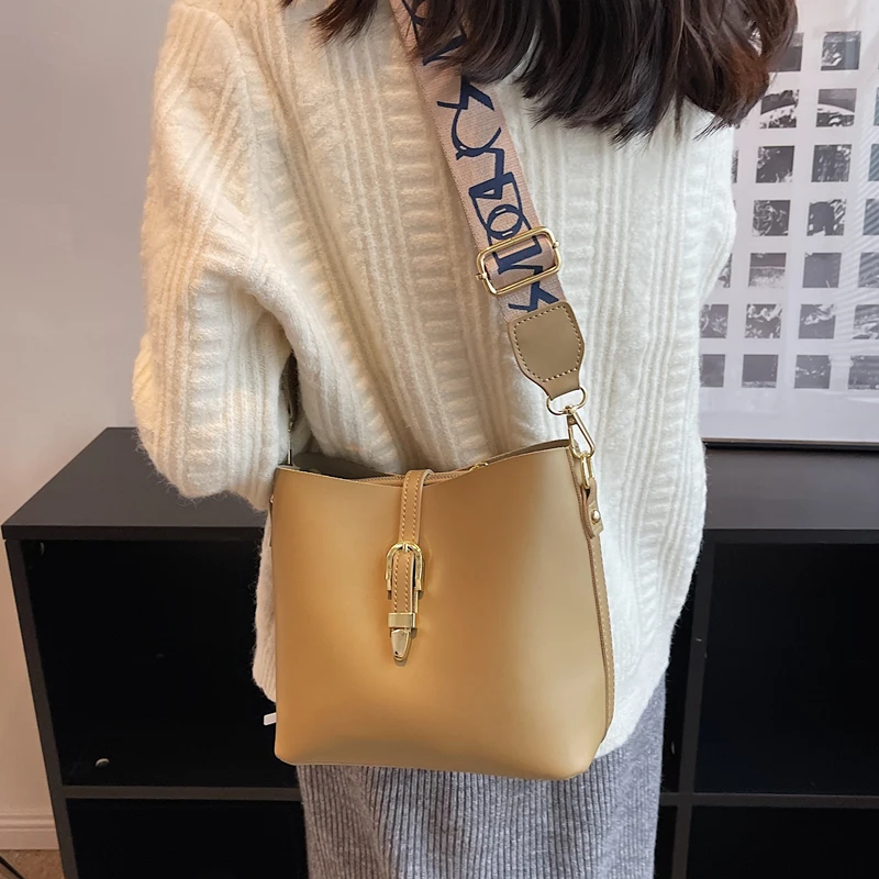 New Famous brand design bags for women luxury handbags bolso replica Fashion Retro Female Shoulder Bag designed PU bucket bag