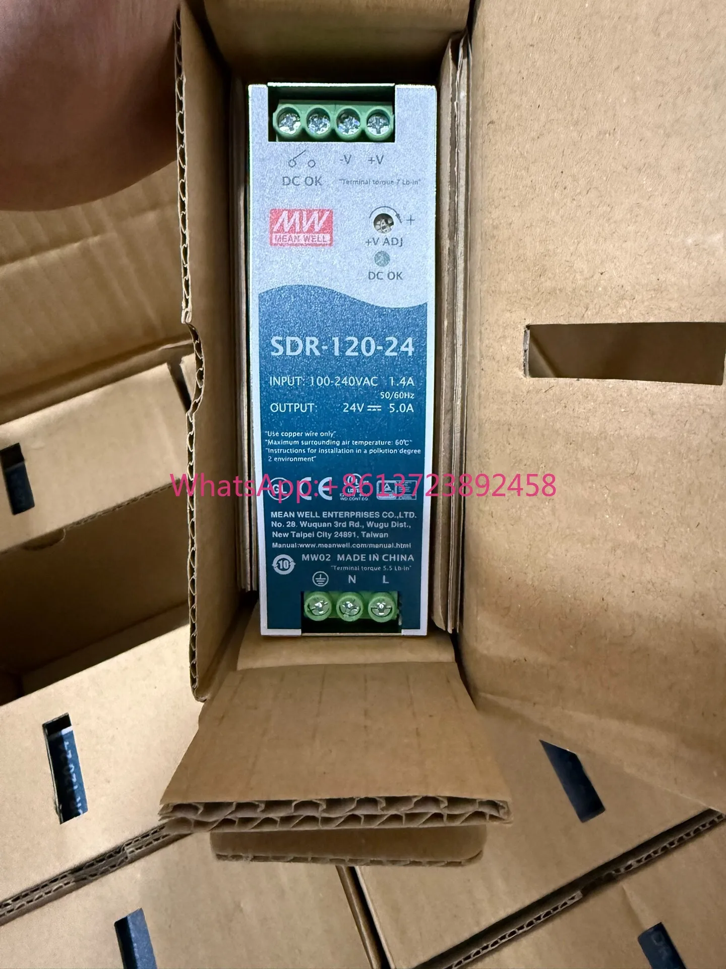 

Mingwei SDR-120-24 Mingwei switching power supply 24V Mingwei guide rail power supply with PFC high quality