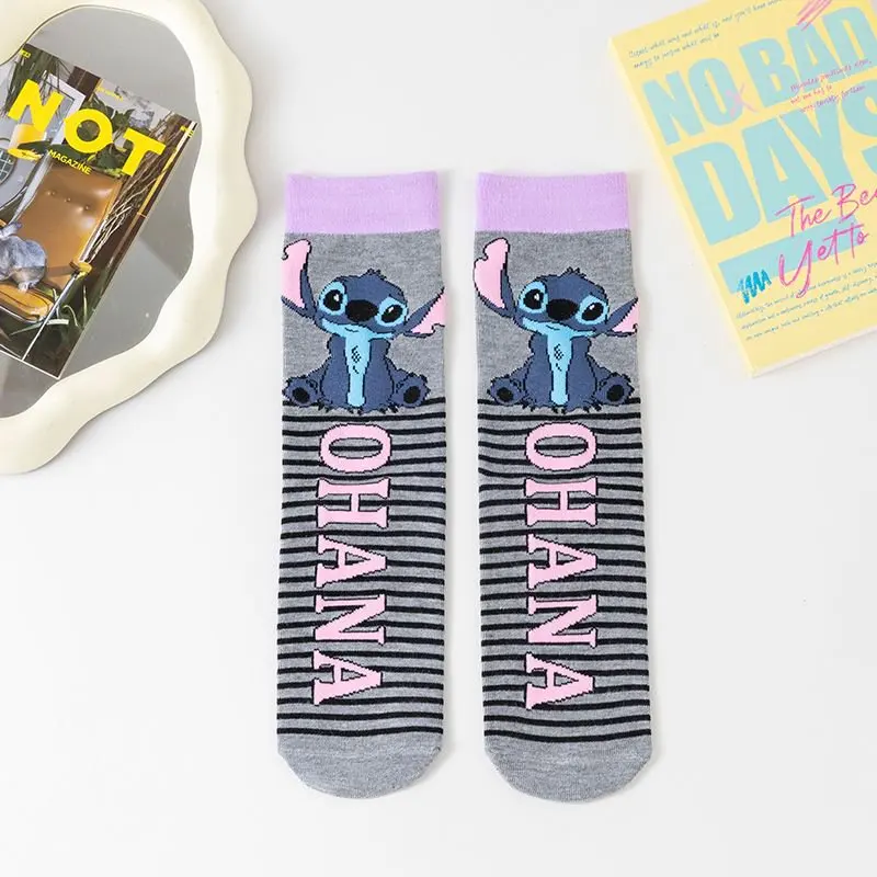 5 Pasang Kaus Kaki Disney Stitch Kartun Lucu Rajutan Setinggi Paha Unisex Hip Hop Street Fashion Gaya Anime Hadiah