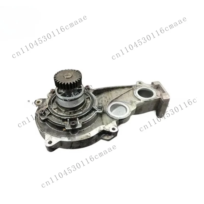 Spare Parts 10139026 Engine Cooling Pump for Construction Equipment