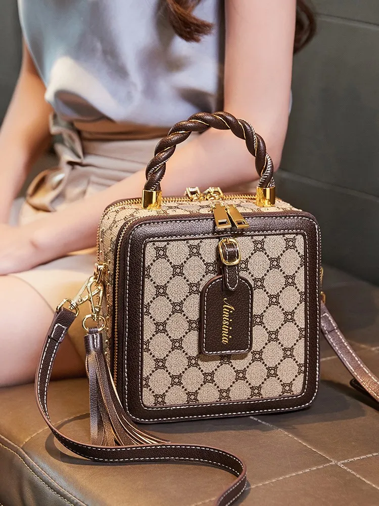 

Модная кожаная сумка, женская сумка через плечо, простой дизайн, маленькая квадратная сумка на одно плечо, модная молодежная сумка