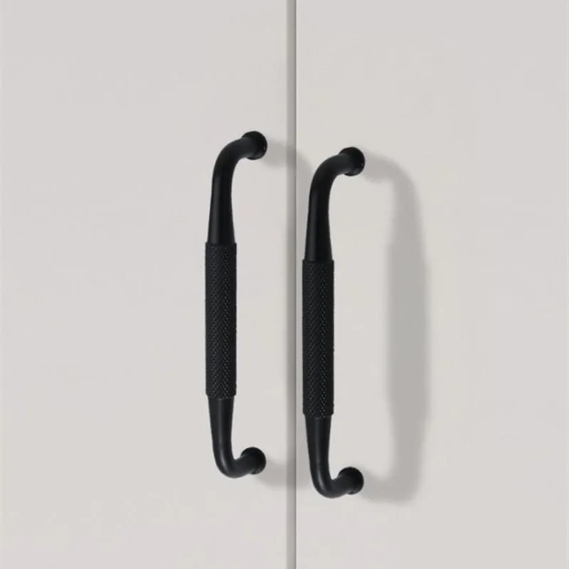 kk-fing-1-pcs-puxadores-de-porta-de-moveis-em-liga-de-aluminio-preto-com-relevo-macanetas-de-gaveta-puxadores-de-porta-de-armario-de-vinho-ferragens-para-moveis