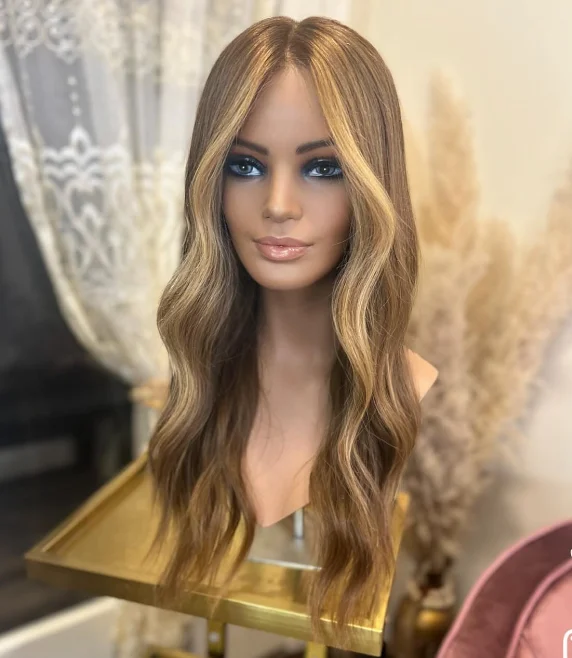 شعر مستعار طبيعي واقعي يسلط الضوء على شعر مستعار أشقر صناعي عالي الدقة بدانتيل أمامي جاهز للارتداء شعر مستعار أشقر مرن للحفلات على التخليص