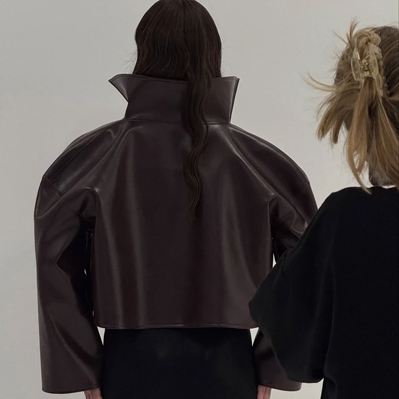 Rollkragen-Kurzjacke aus Kunstleder für Damen, Oversize-Streetwear mit Langen Ärmeln, Einfarbig, Locker Sitzende Mäntel, Schicke Damen-Oberbekleidung, Neue Kollektion – Detail 19