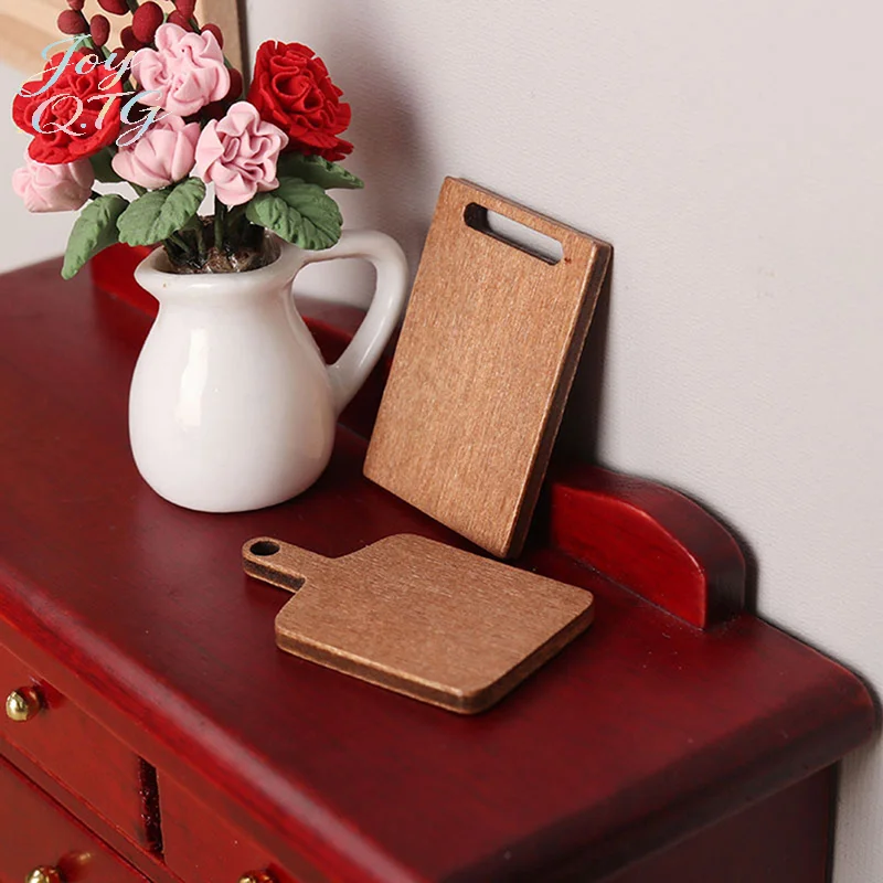 

Hot Sale 5Pcs/set 1:12 Dollhouse Miniature Chopping Board Simulation Cutting Board Bread Dessert Board Model Kitchen Decor Toy